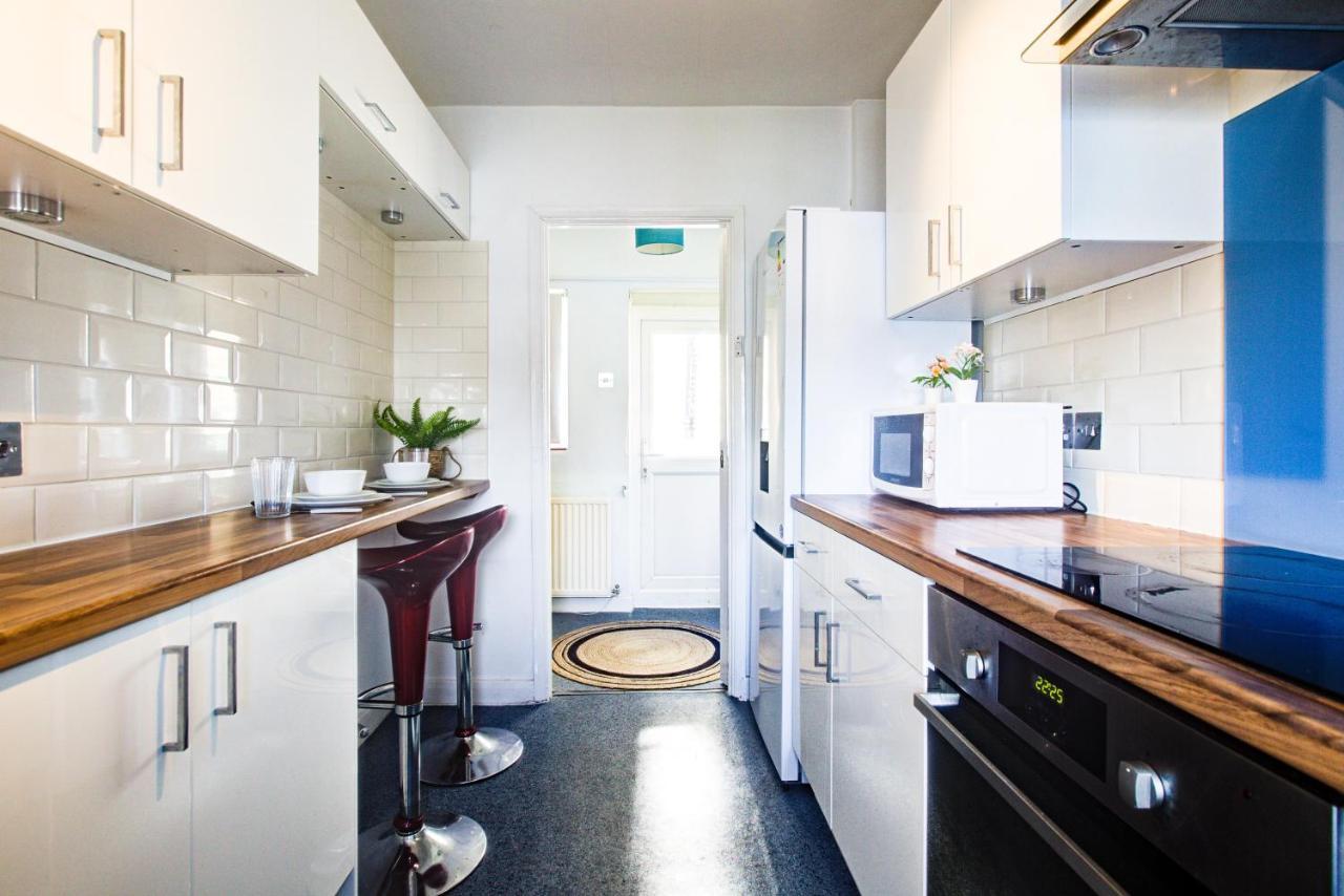 Private Family Apartment, In Victoria Posh Sw1 London Exterior photo